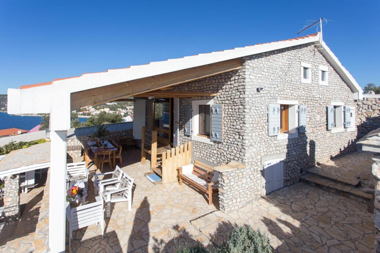 Villa, Stone House With Swimming Pool & Sauna, Beach, Севид Экстерьер фото