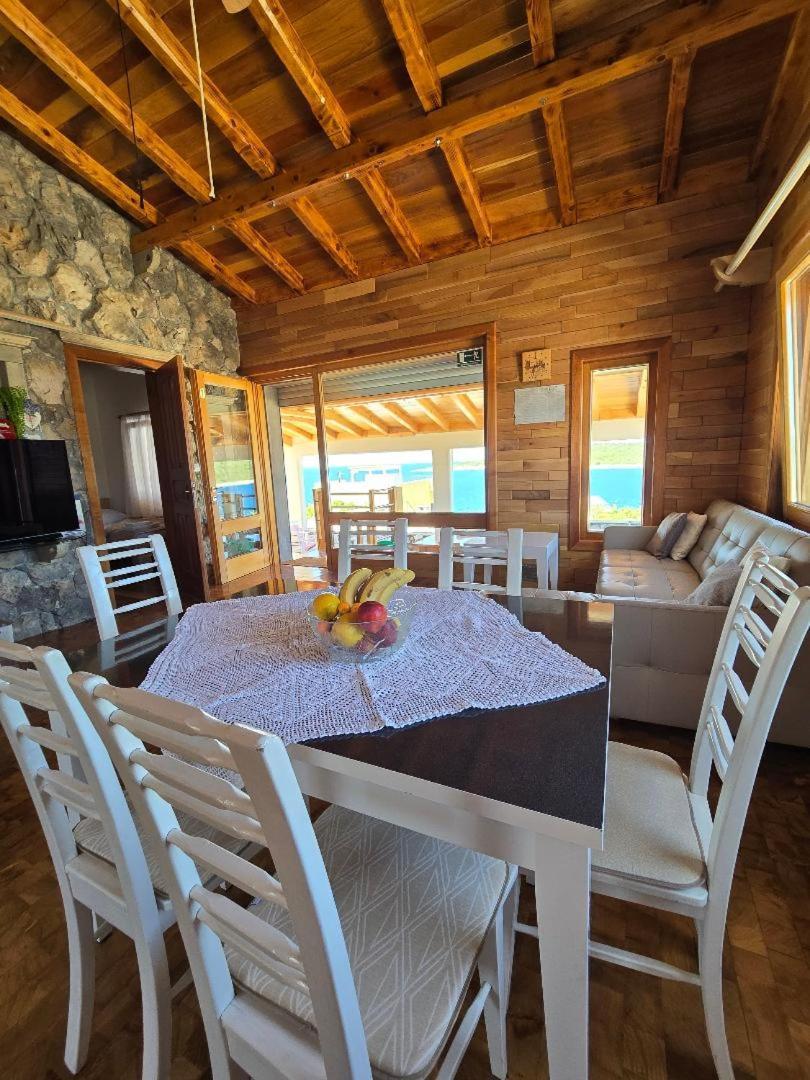 Villa, Stone House With Swimming Pool & Sauna, Beach, Севид Экстерьер фото